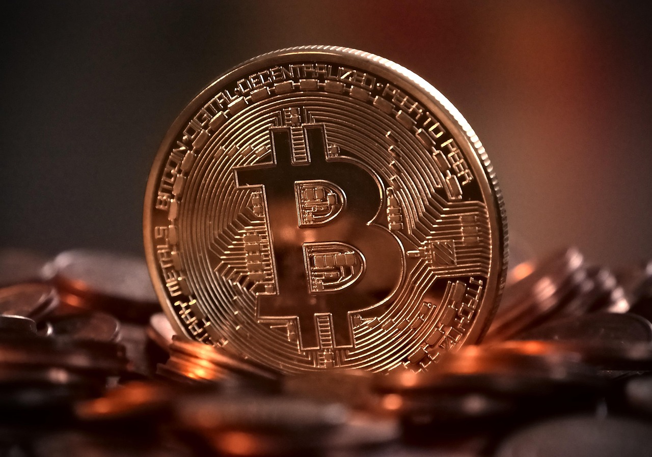 Diving into Crypto: A Beginner's Guide to the World of Digital Currencies