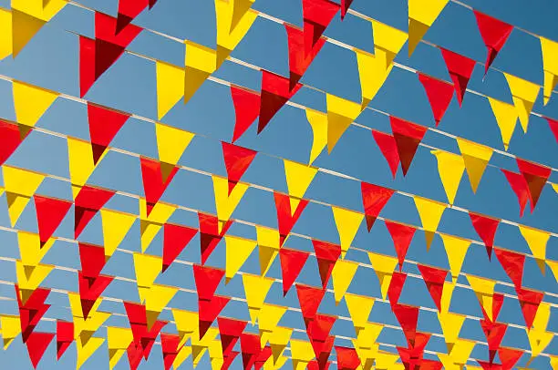 How to Maximize the Impact of Custom Pennants at Any Event
