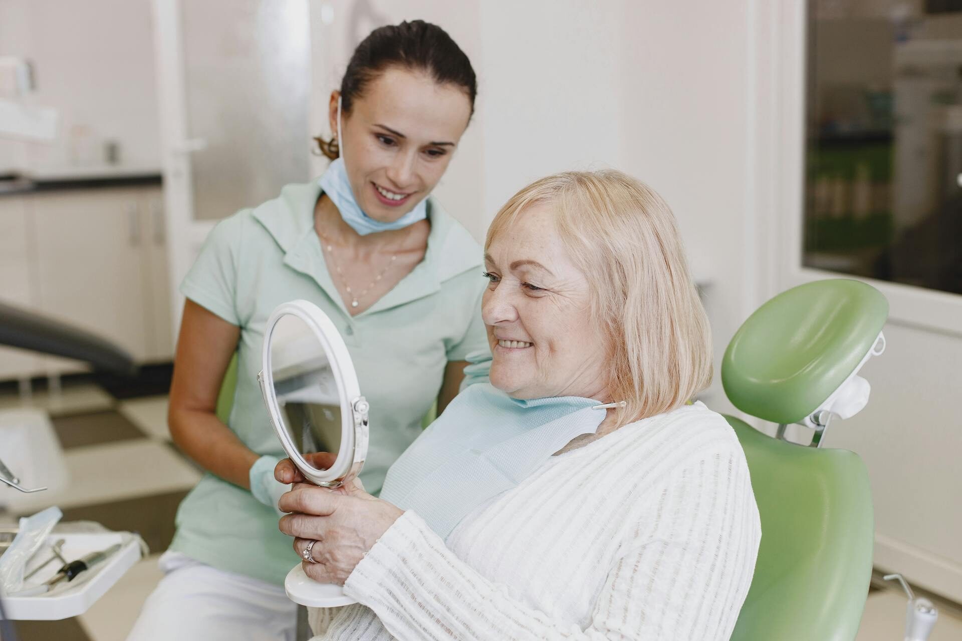 Golden Years, Healthy Smiles: A Complete Oral Care Guide for Seniors