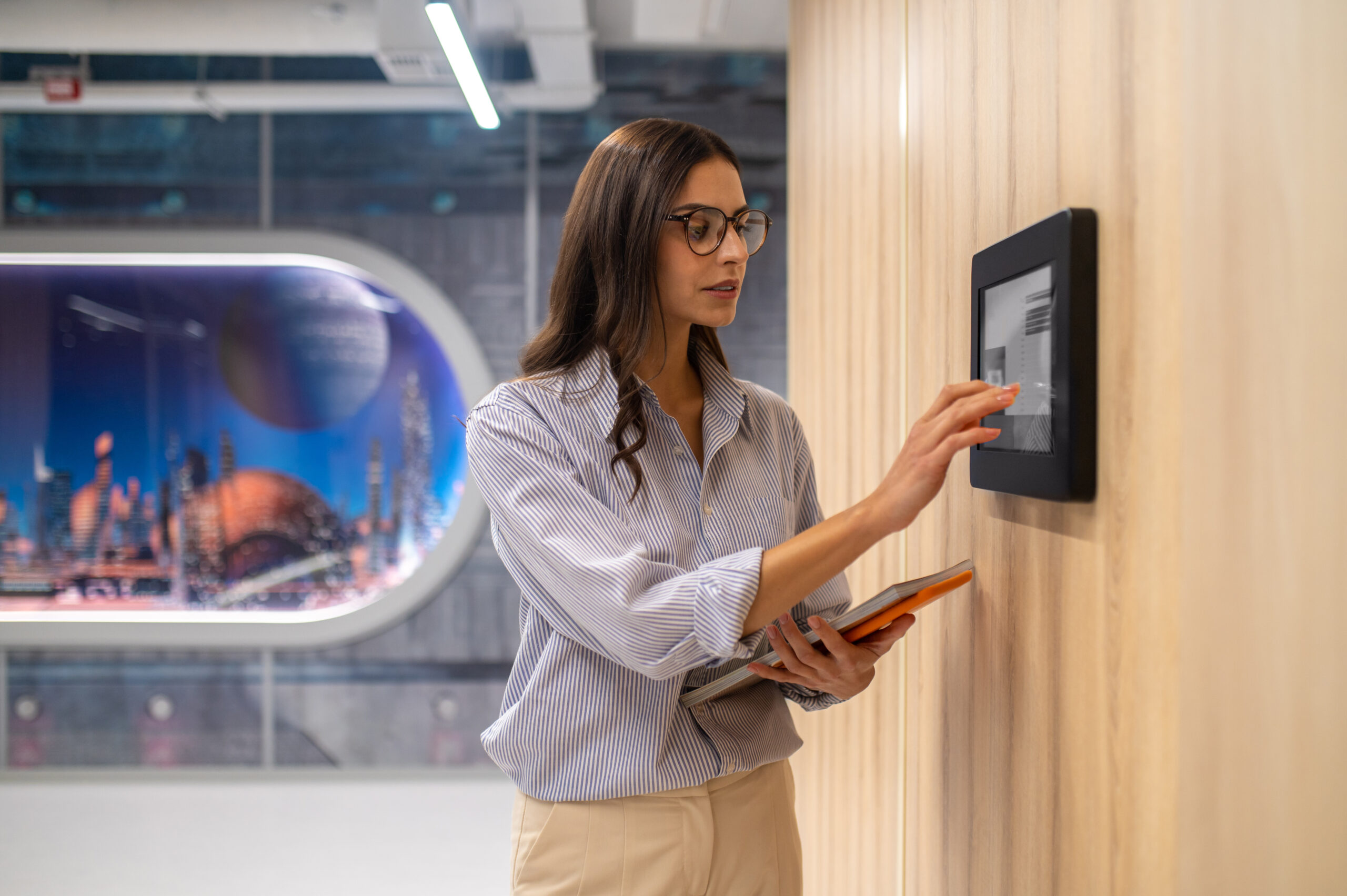 The Advantages of Using Wireless Access Control Systems in Commercial Properties