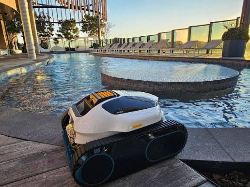 Cordless Robotic Pool Cleaners